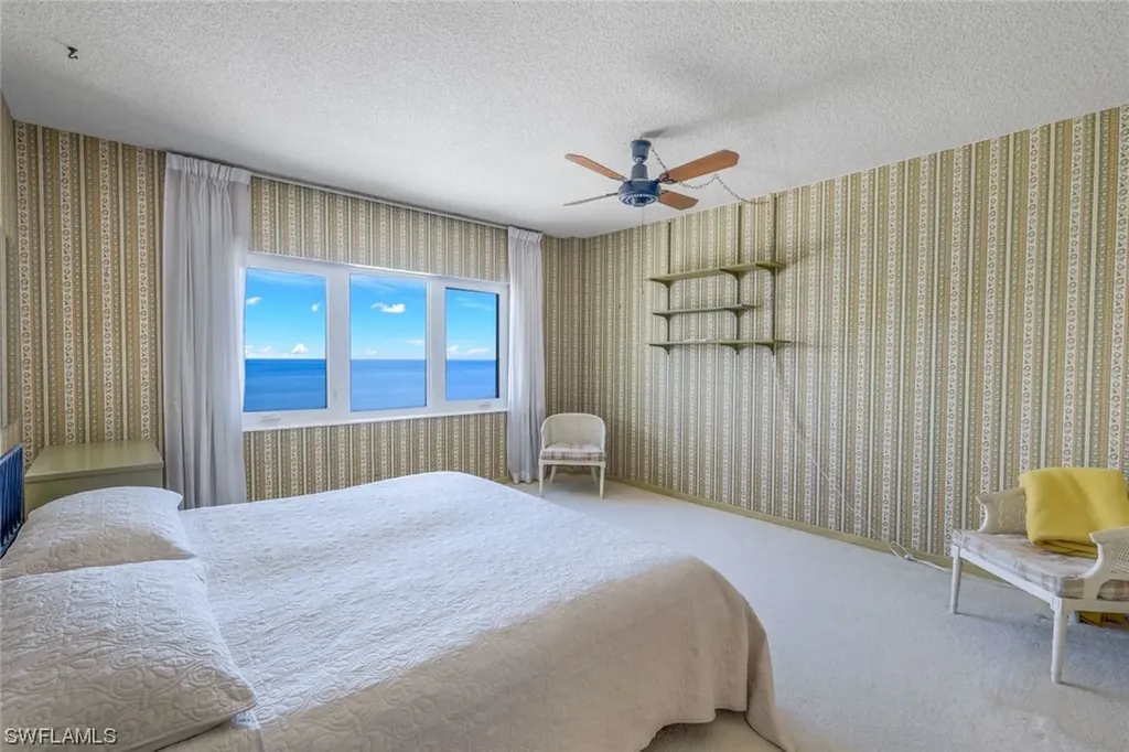 2885 Gulf Shore Boulevard N Naples FL 34103