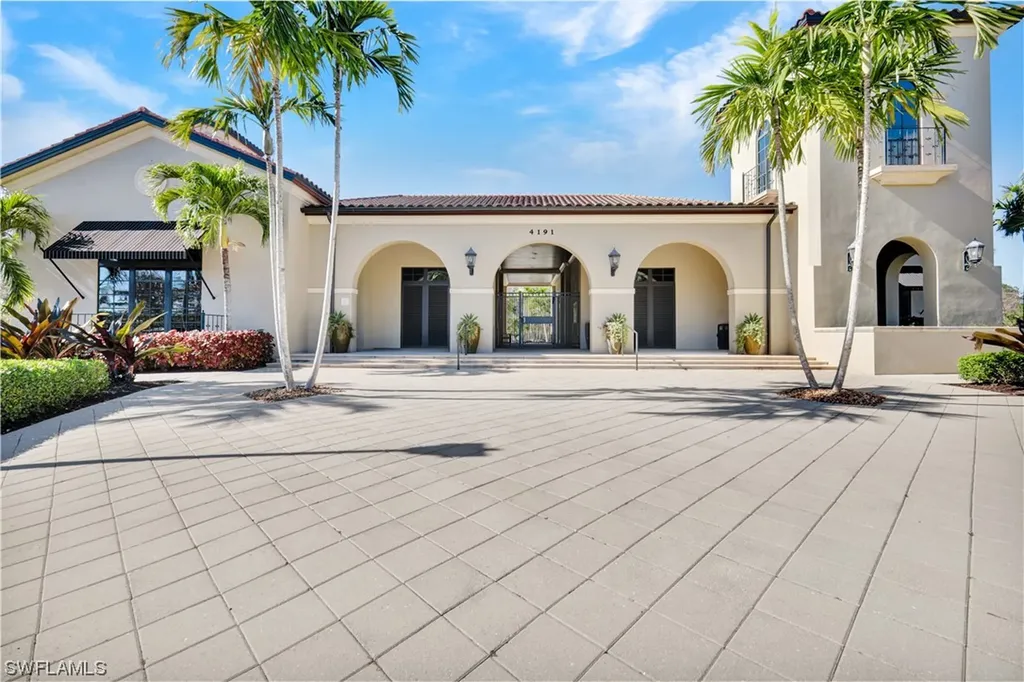 4382 Bismark Way Naples FL 34119