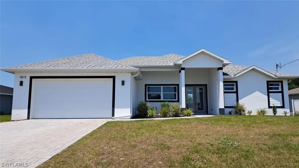 1815 S Gator Circle Cape Coral FL 33909