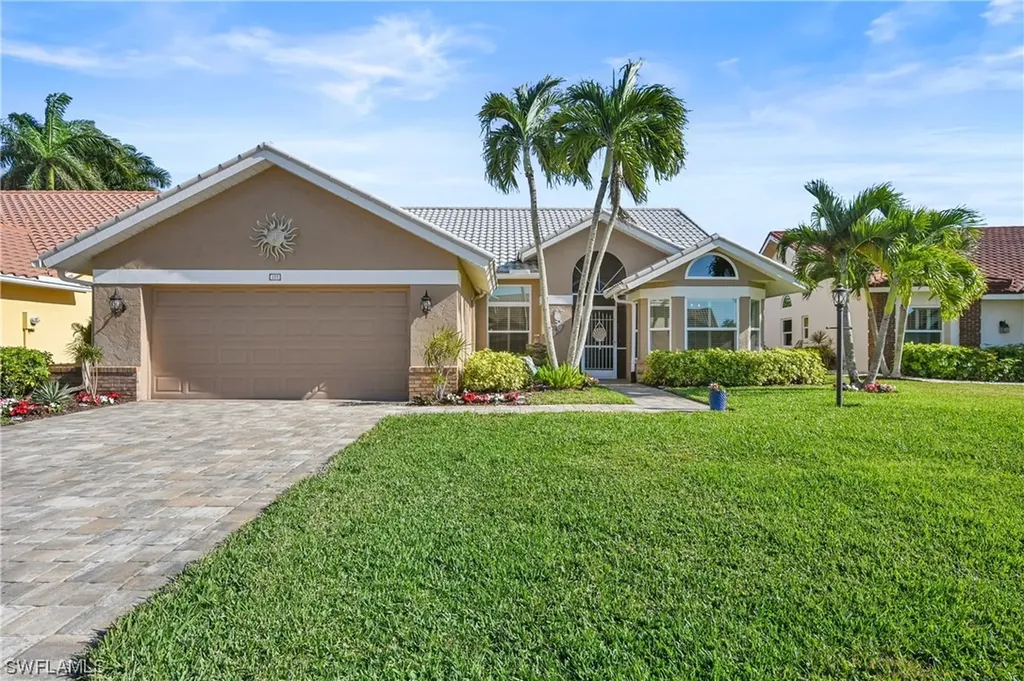 128 Granville Court Naples FL 34104