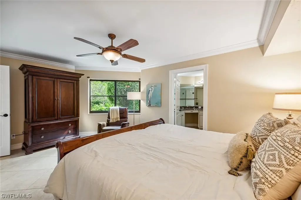 6525 Valen Way Naples FL 34108