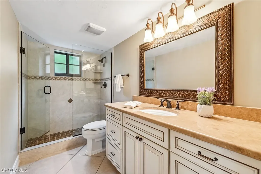 6525 Valen Way Naples FL 34108