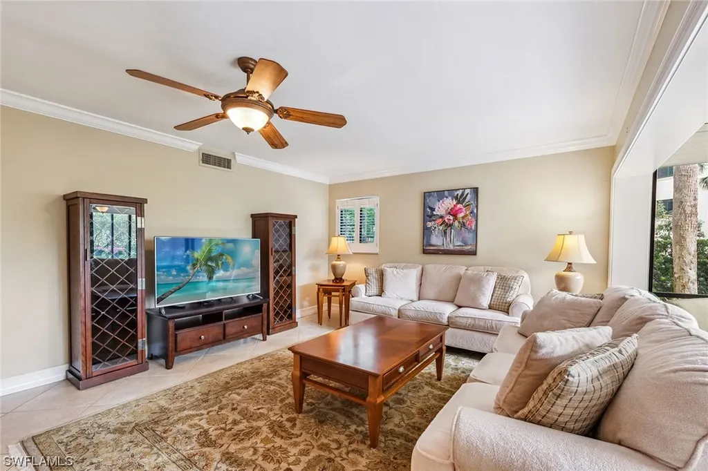 6525 Valen Way Naples FL 34108