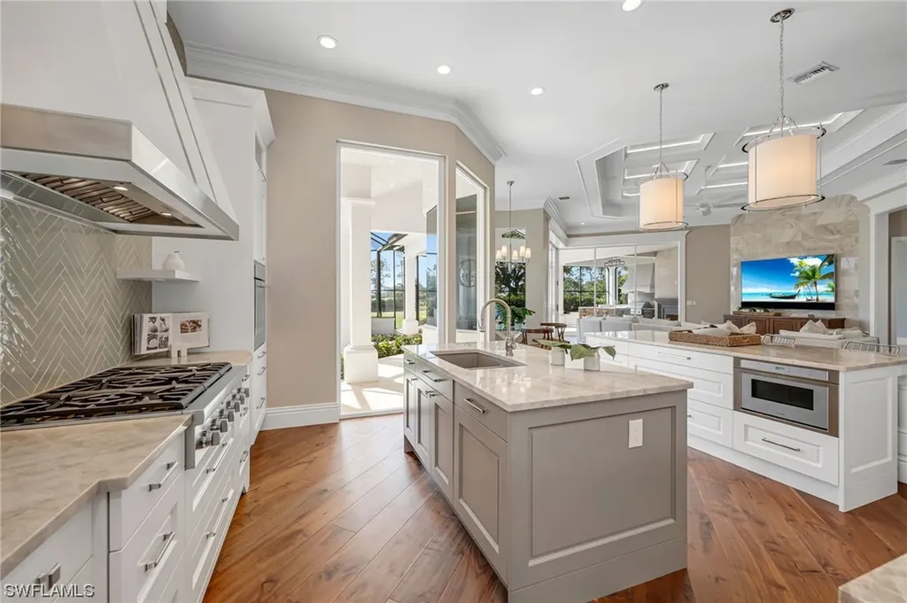 2812 Tarflower Way Naples FL 34105