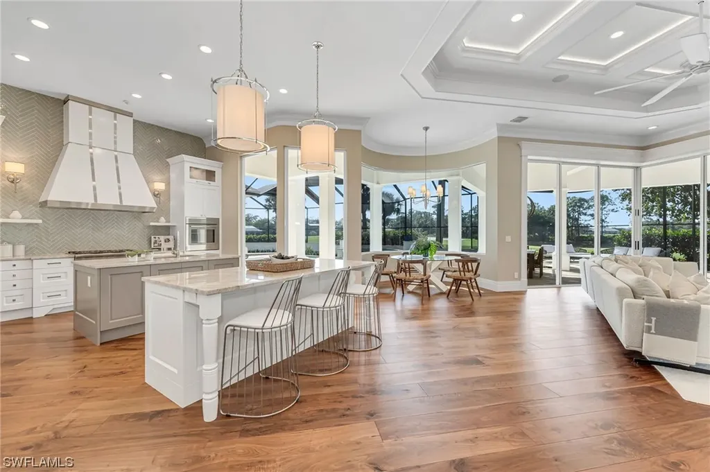 2812 Tarflower Way Naples FL 34105