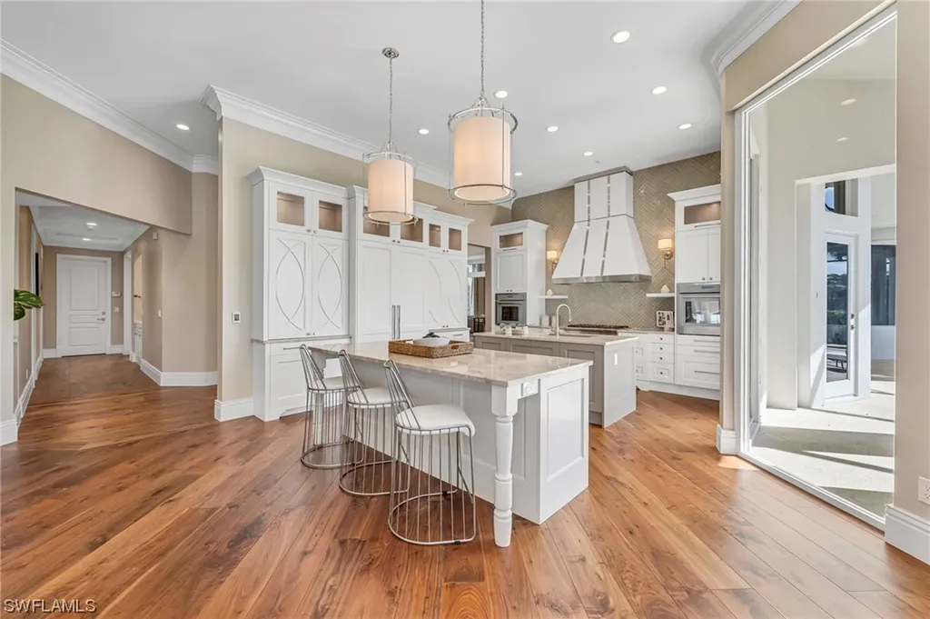 2812 Tarflower Way Naples FL 34105