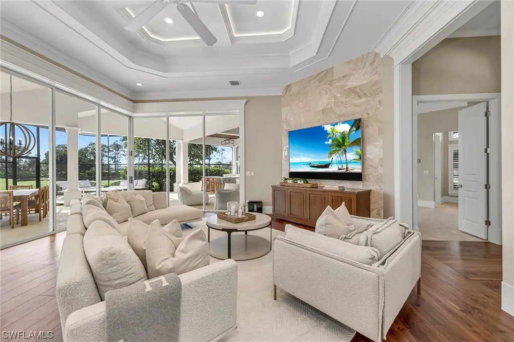 2812 Tarflower Way Naples FL 34105