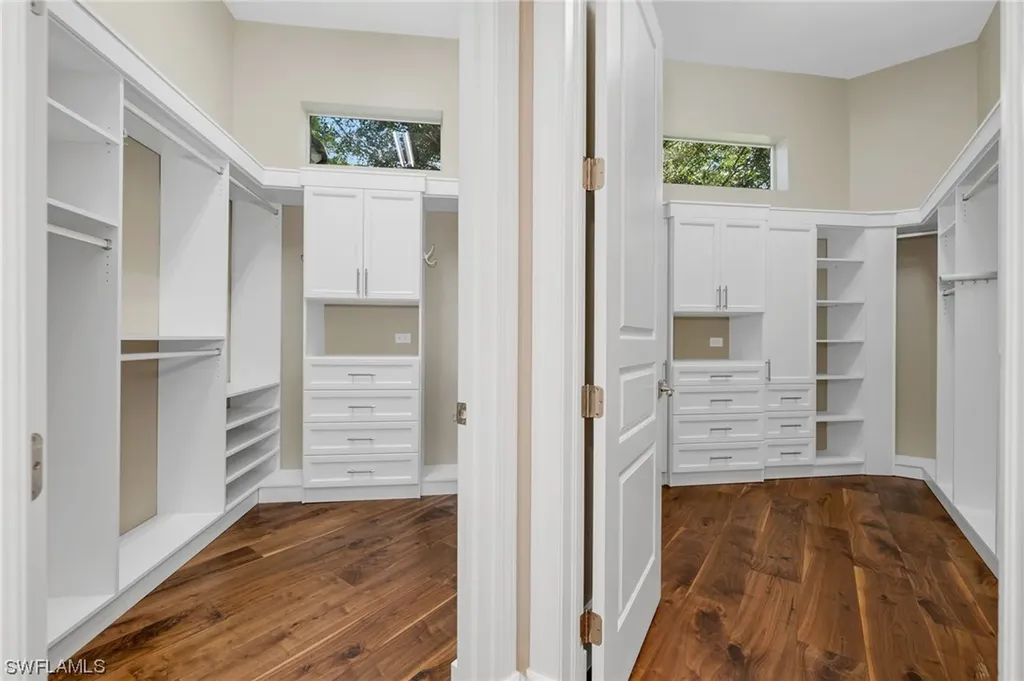 2812 Tarflower Way Naples FL 34105