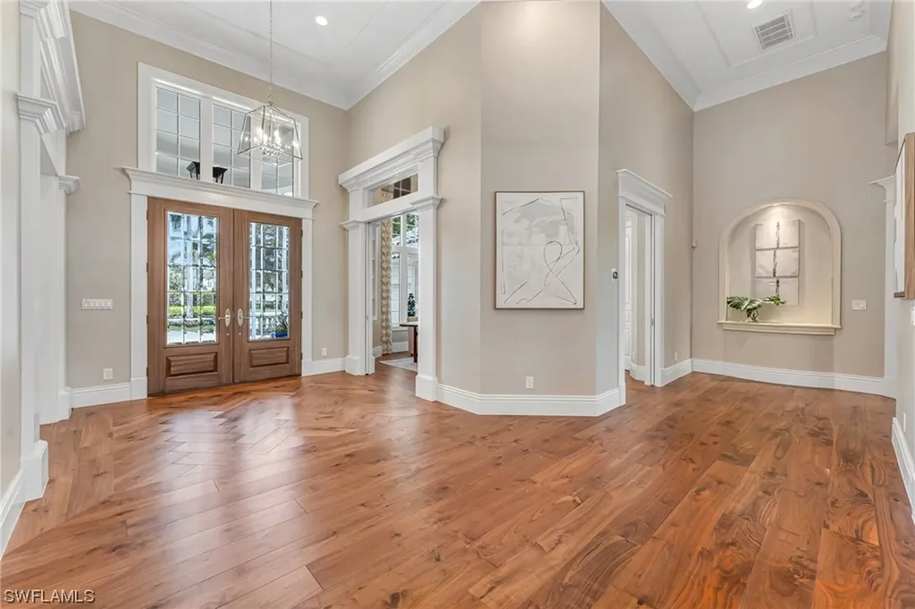 2812 Tarflower Way Naples FL 34105