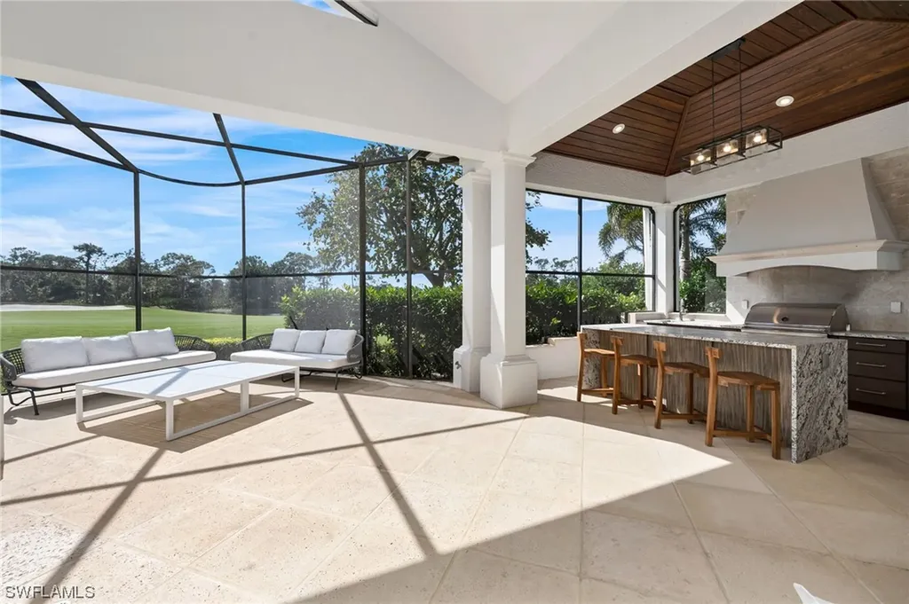 2812 Tarflower Way Naples FL 34105