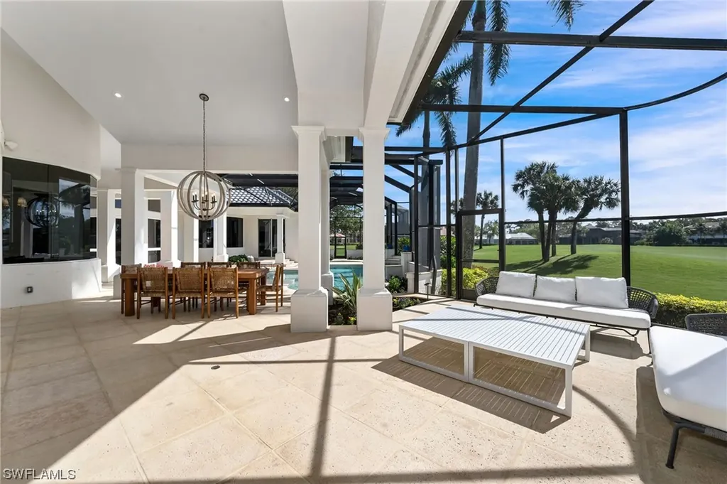 2812 Tarflower Way Naples FL 34105