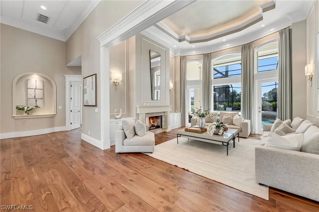 2812 Tarflower Way Naples FL 34105