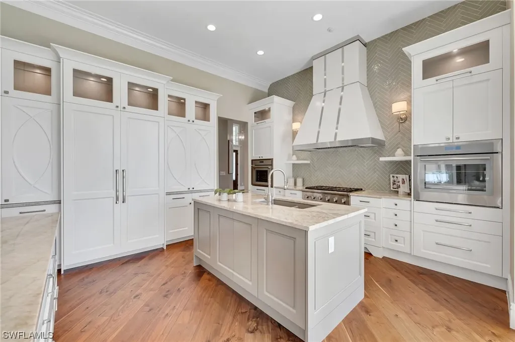 2812 Tarflower Way Naples FL 34105