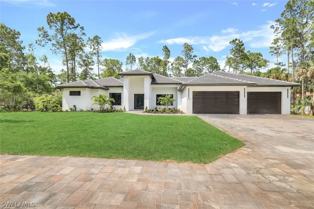 3343 5th Avenue SW Naples FL 34117