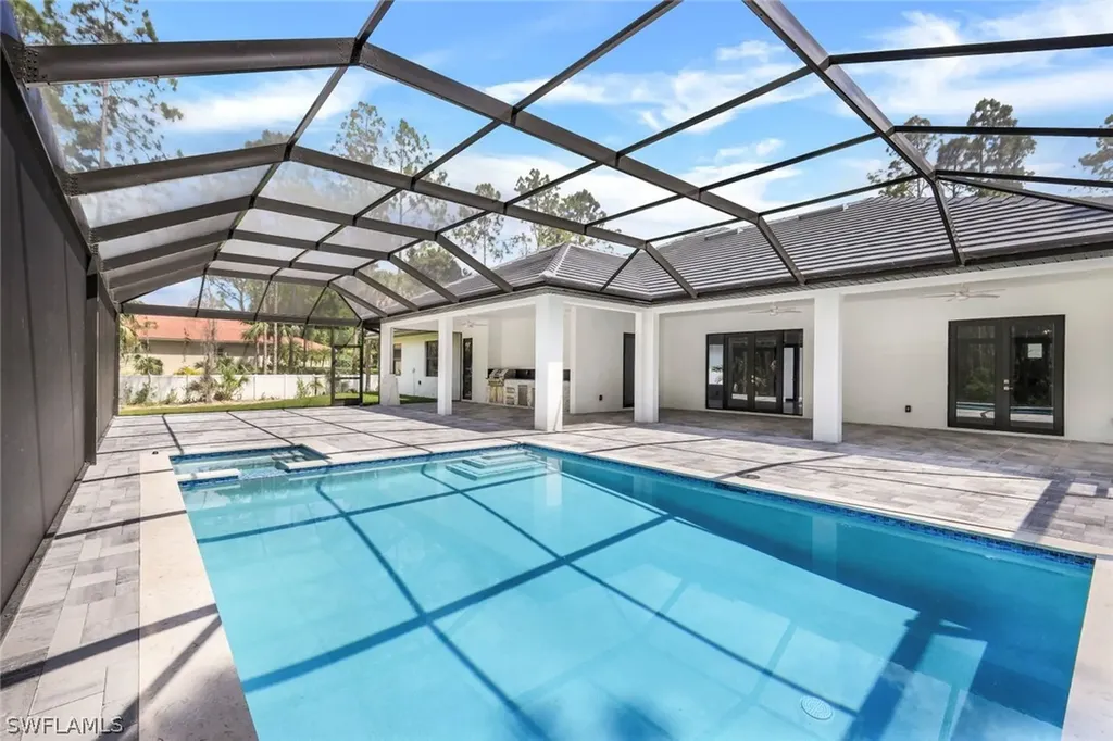 3343 5th Avenue SW Naples FL 34117