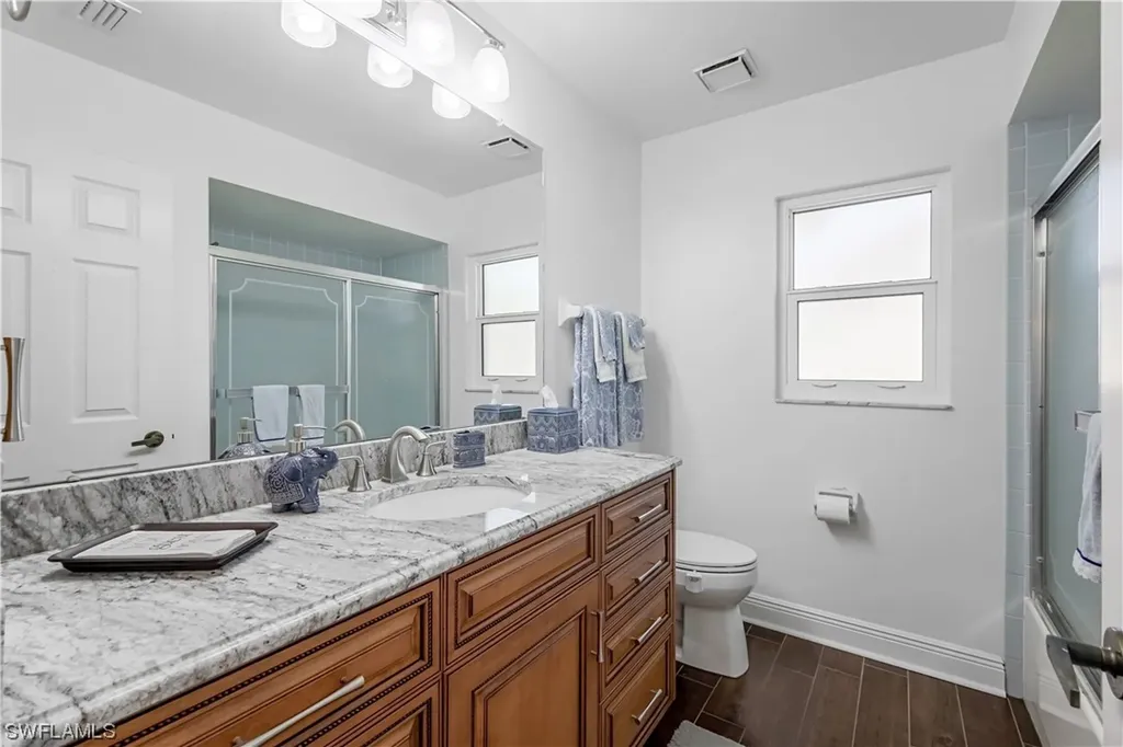 459 Henley Drive Naples FL 34104