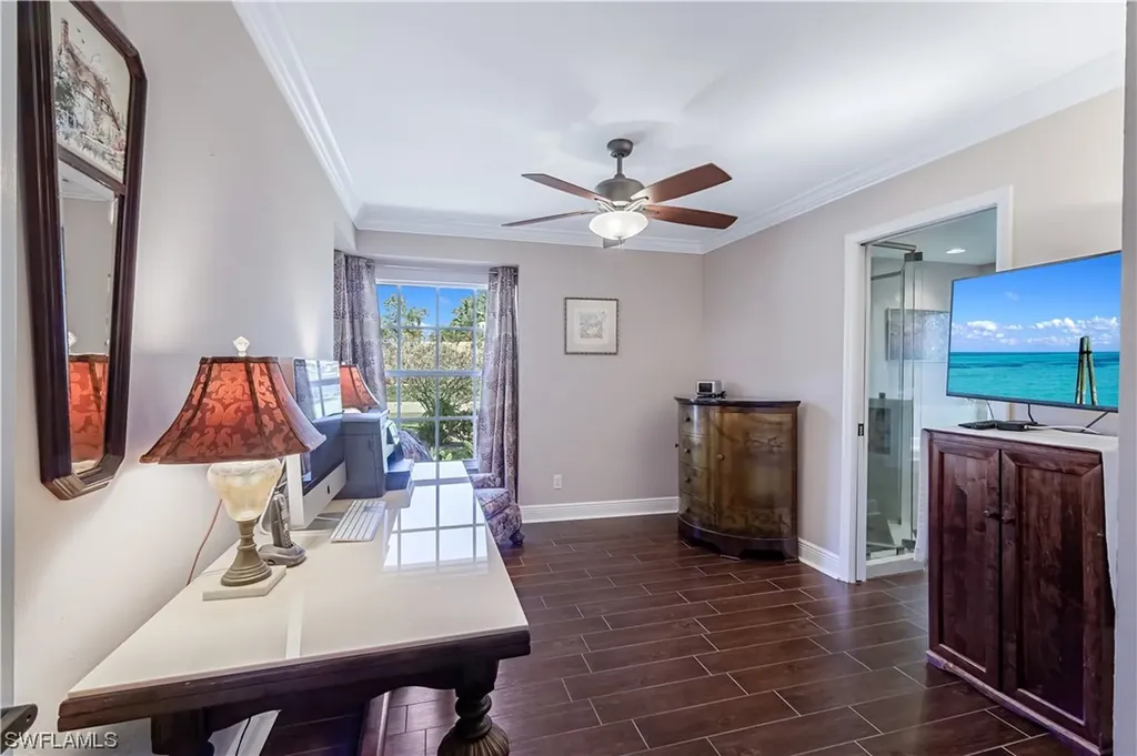 459 Henley Drive Naples FL 34104