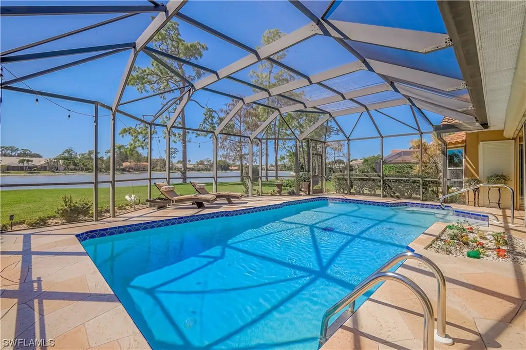 459 Henley Drive Naples FL 34104