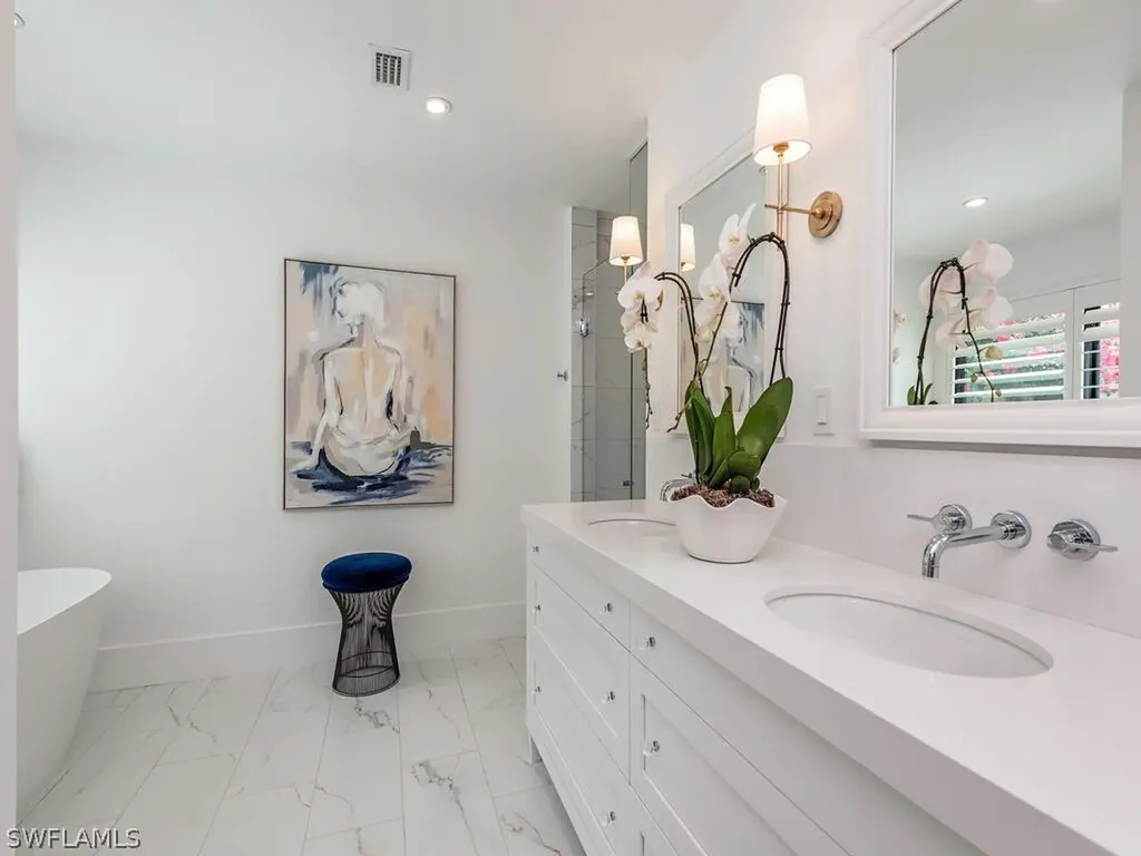 14 Las Brisas Way Naples FL 34108