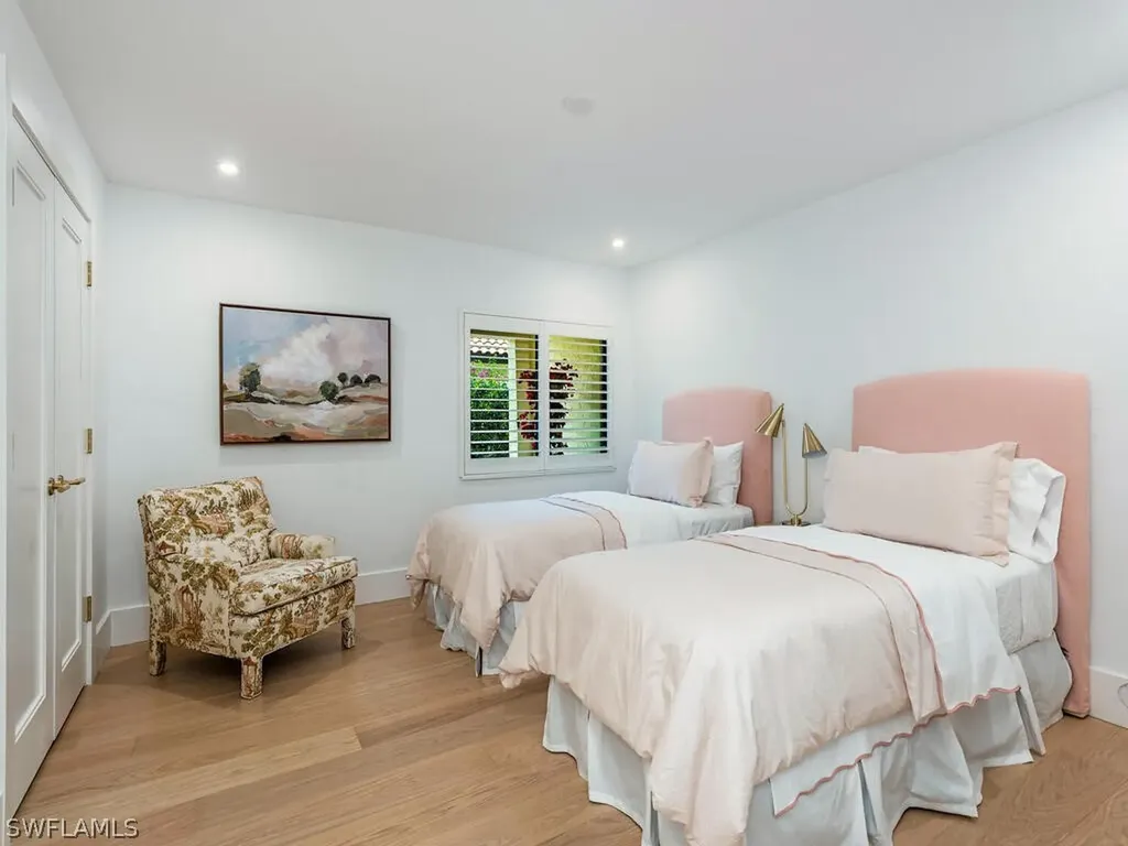 14 Las Brisas Way Naples FL 34108