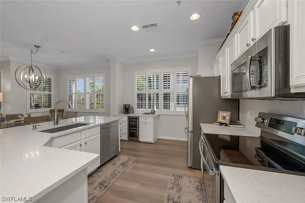 4873 Hampshire Court Naples FL 34112
