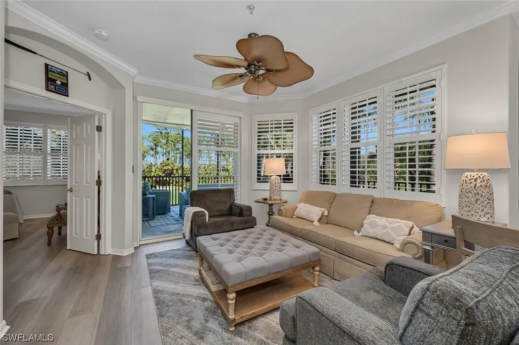 4873 Hampshire Court Naples FL 34112