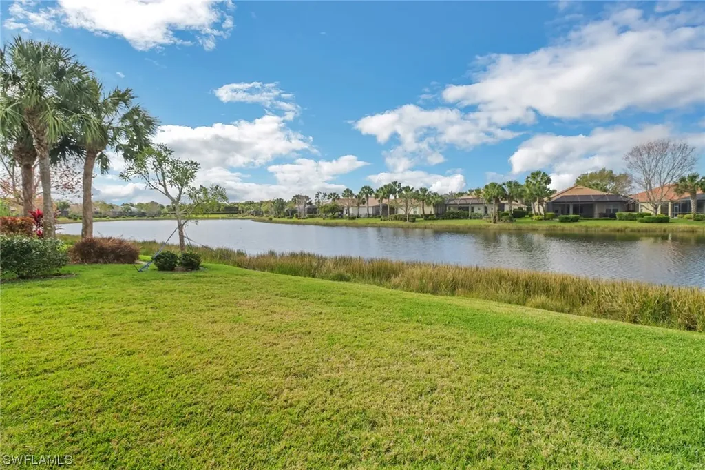 3751 Lakeview Isle Court Fort Myers FL 33905