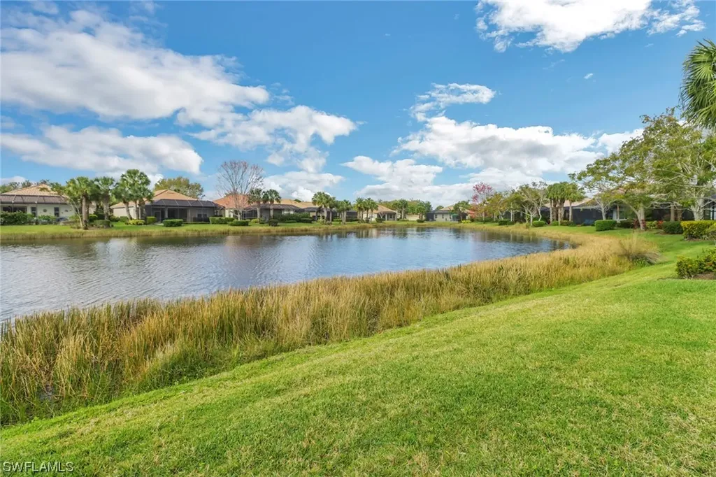 3751 Lakeview Isle Court Fort Myers FL 33905