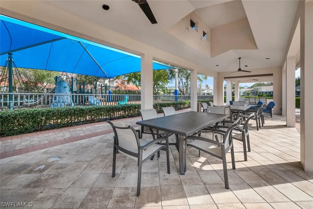 2109 Mission Drive Naples FL 34109