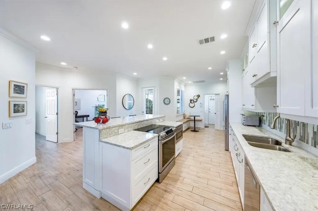 3443 Wildwood Lake Circle Bonita Springs FL 34134