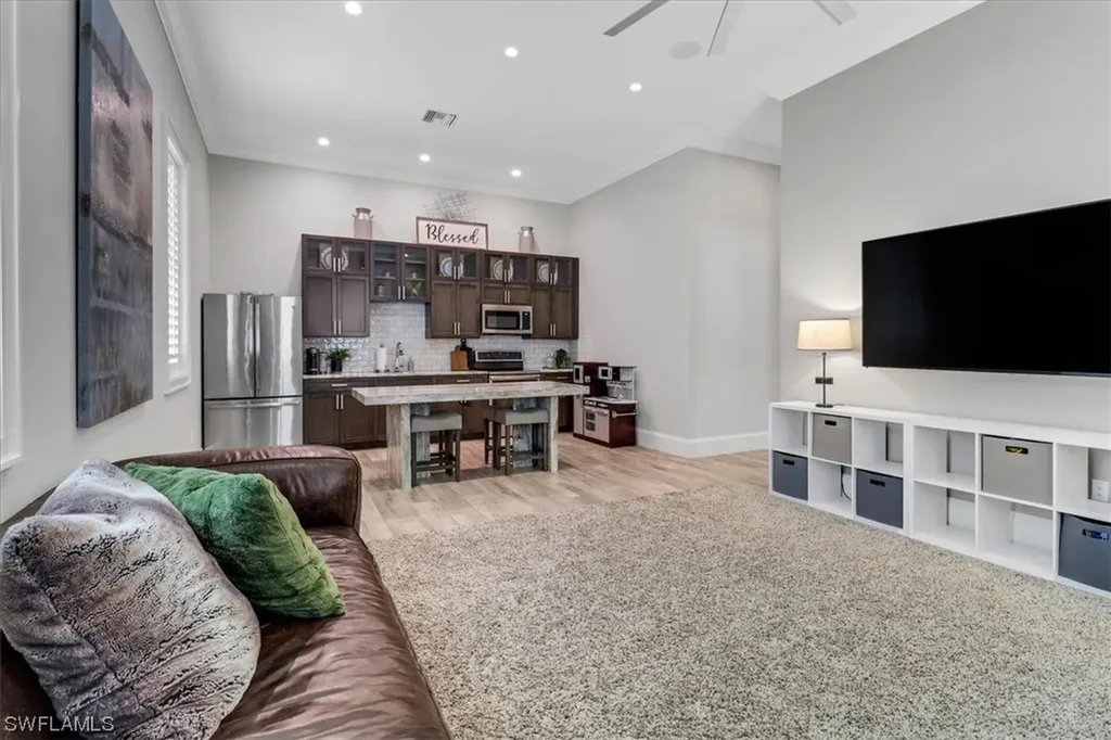 809 Saint Clair Shores Road Naples FL 34104