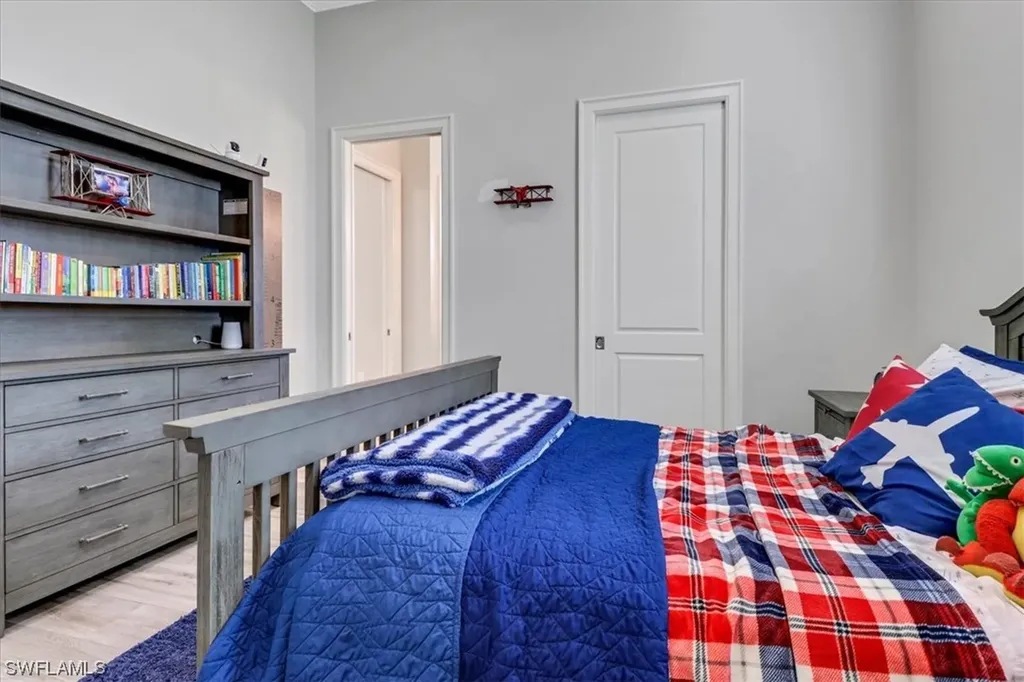 809 Saint Clair Shores Road Naples FL 34104
