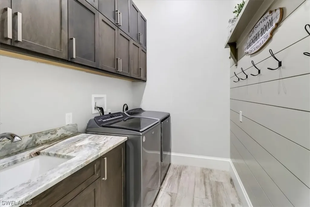 809 Saint Clair Shores Road Naples FL 34104