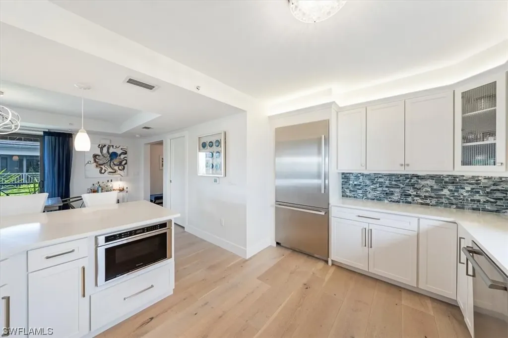 985 8th Avenue S Naples FL 34102