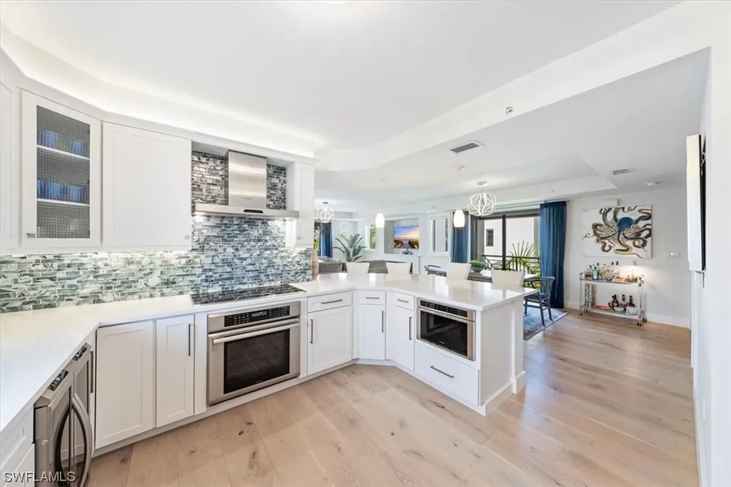 985 8th Avenue S Naples FL 34102
