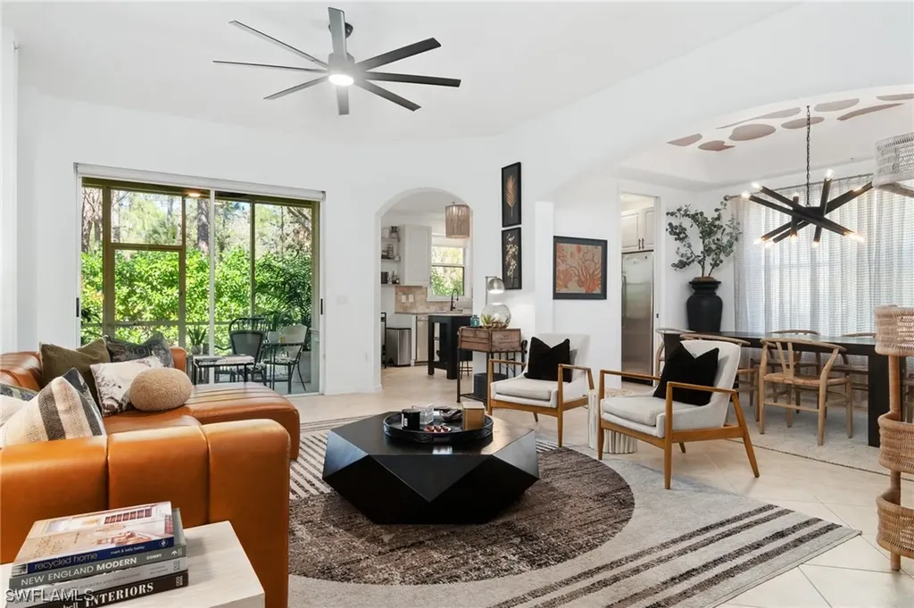 1415 Mariposa Circle Naples FL 34105