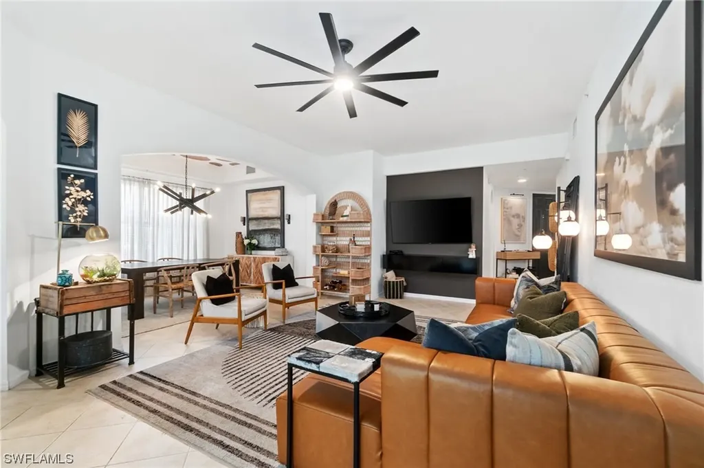 1415 Mariposa Circle Naples FL 34105