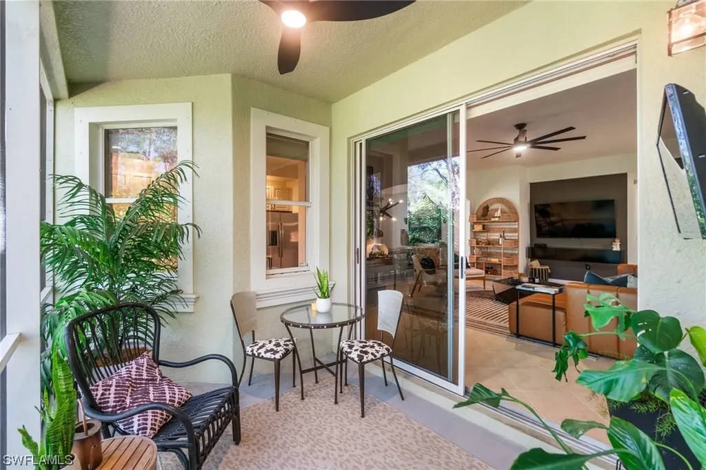 1415 Mariposa Circle Naples FL 34105