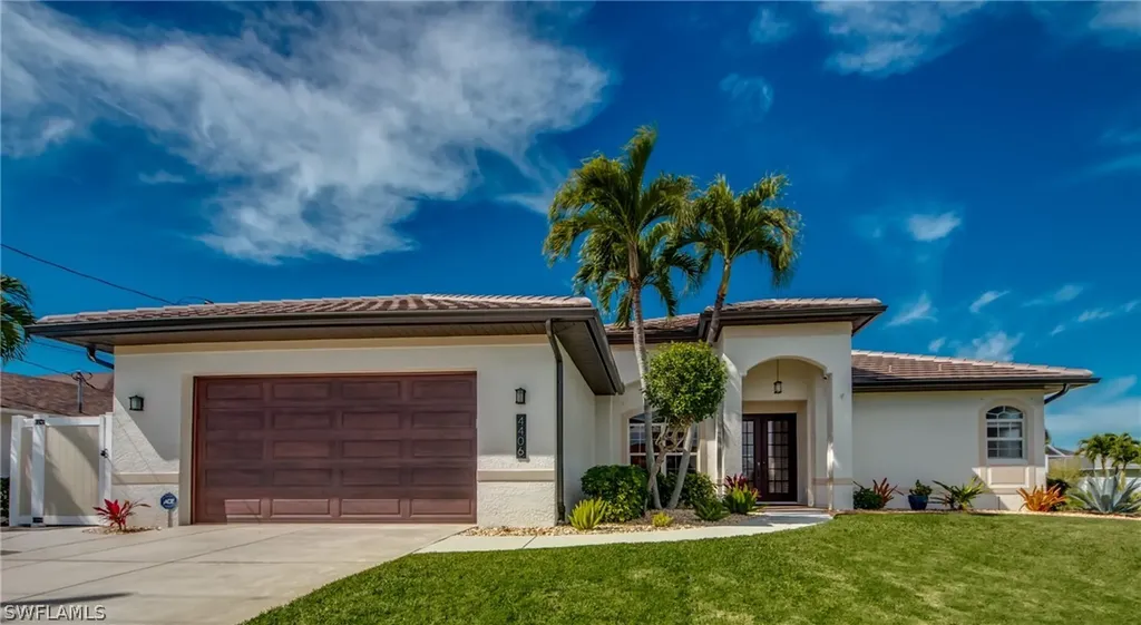 4406 Sw 25th Place Cape Coral FL 33914