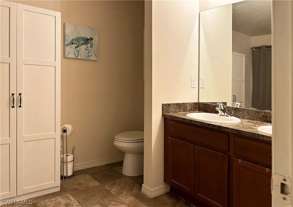 21 NW 5th Terrace Cape Coral FL 33993
