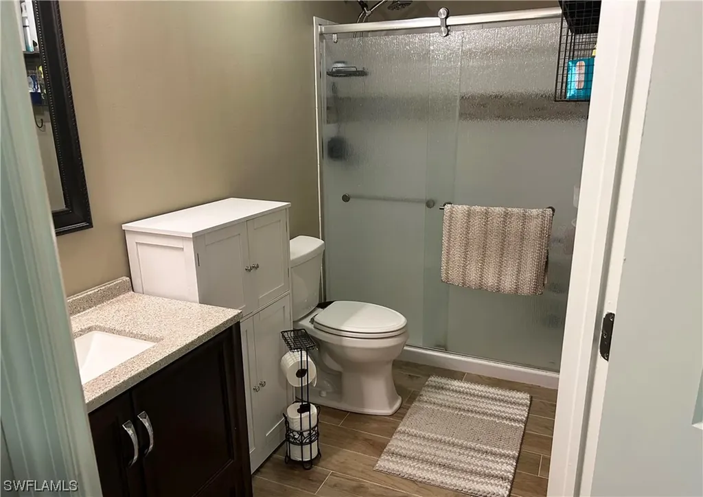 21 NW 5th Terrace Cape Coral FL 33993