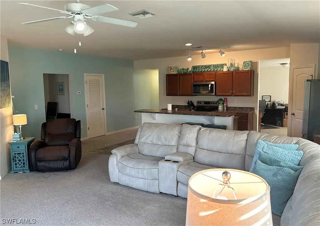 21 NW 5th Terrace Cape Coral FL 33993