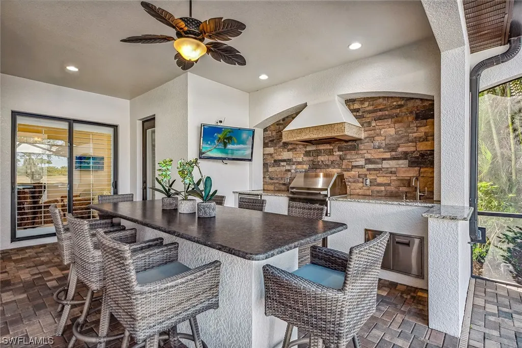 3437 Runaway Lane Naples FL 34114