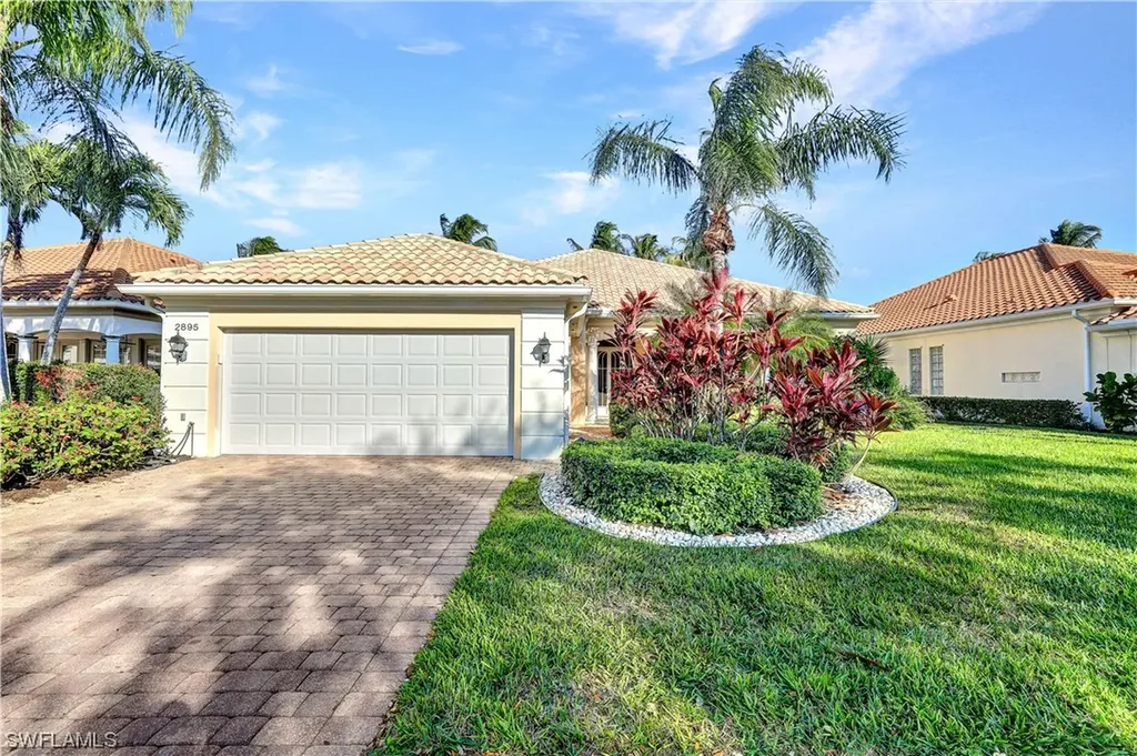 2895 Hatteras Way Naples FL 34119