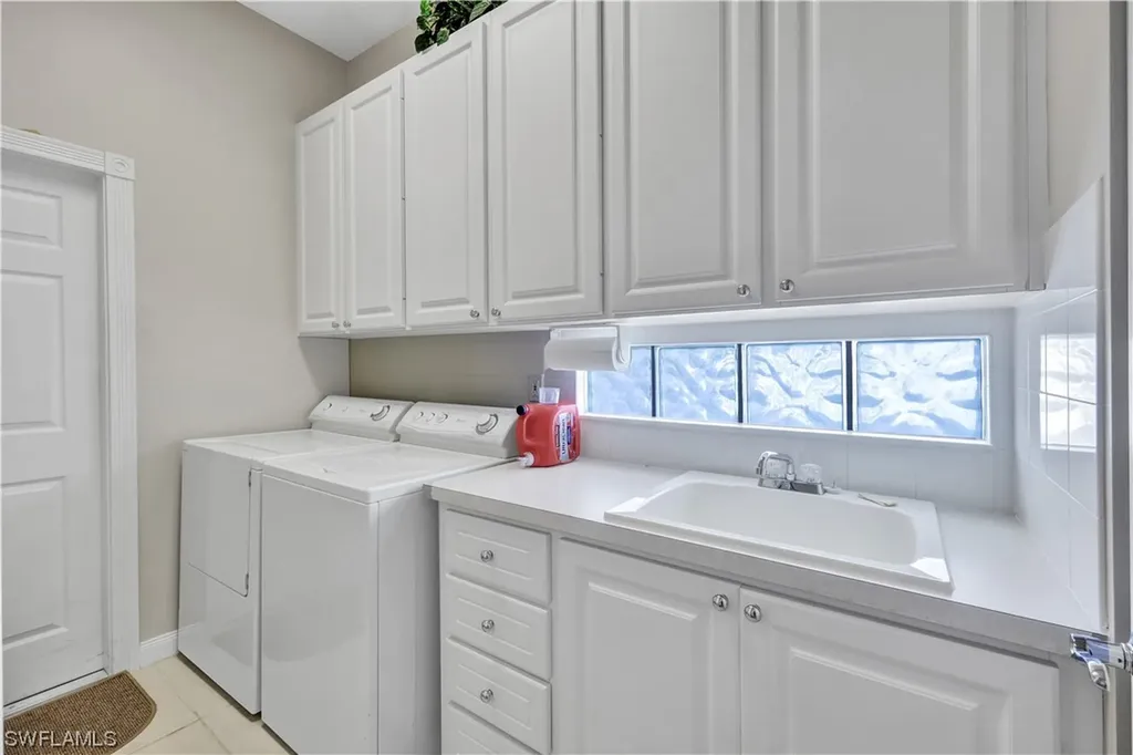 2895 Hatteras Way Naples FL 34119