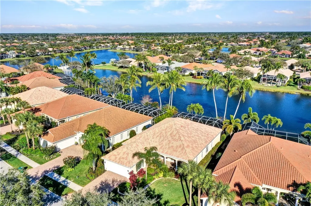 2895 Hatteras Way Naples FL 34119
