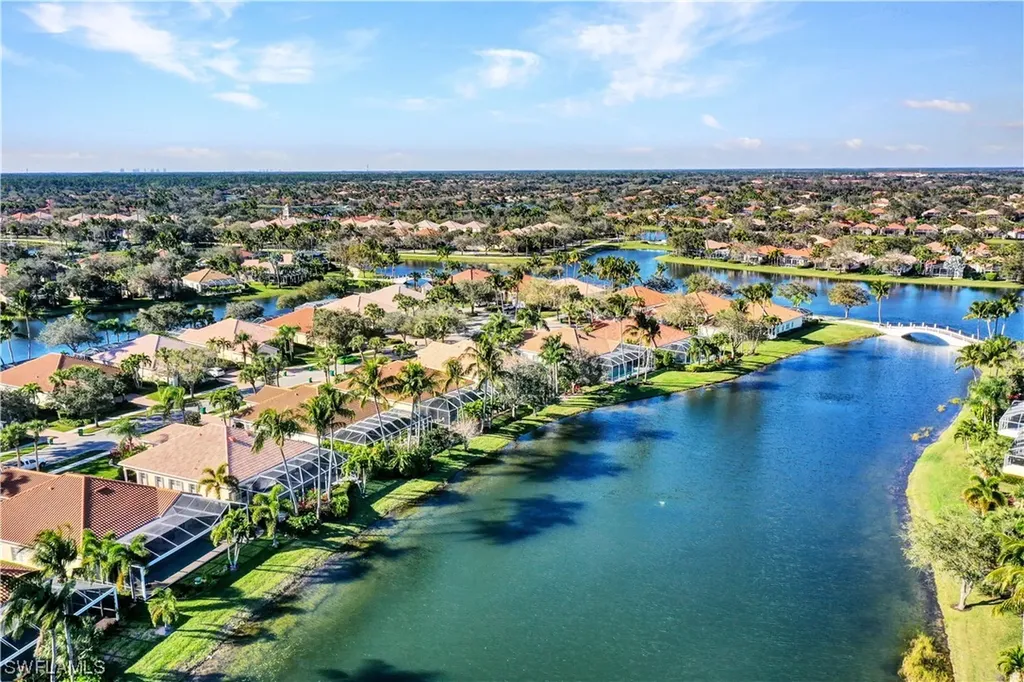 2895 Hatteras Way Naples FL 34119