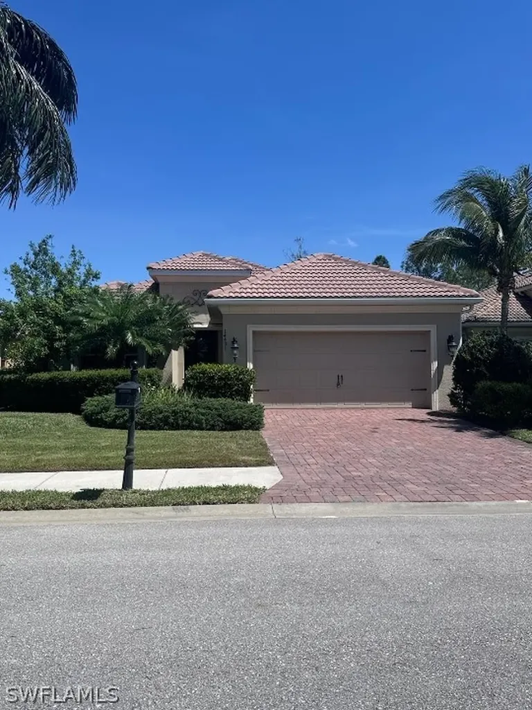 14491 Manchester Drive Naples FL 34114