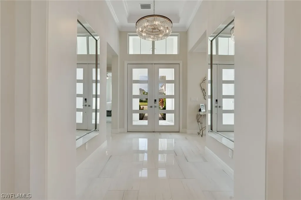 Naples FL, 9257 Cayman Drive