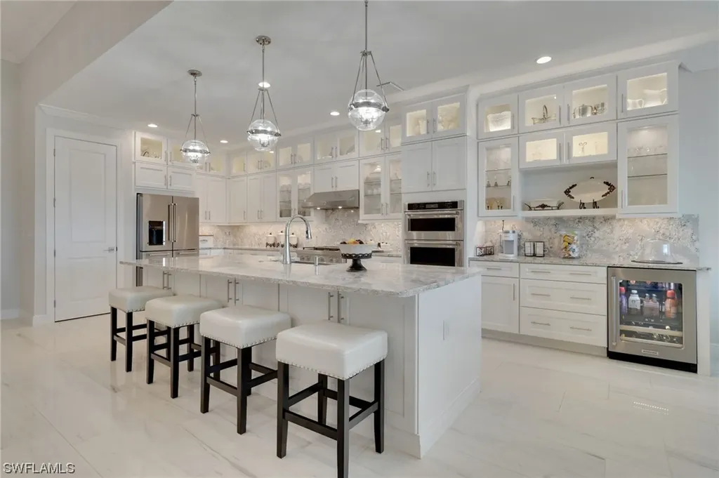 9257 Cayman Drive Naples FL 34114
